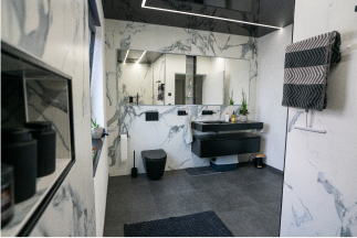 Ein modernes Badezimmer